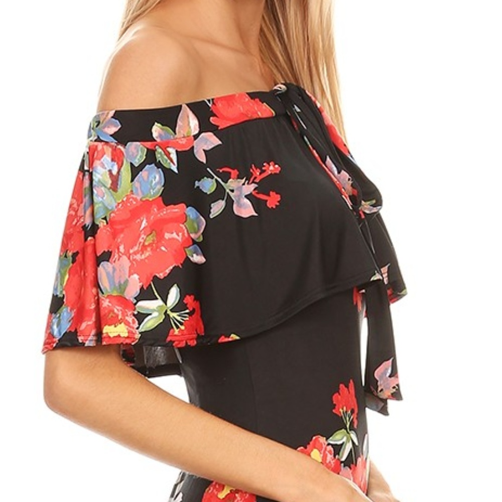 Red Floral off Shoulder Dress - Picture 4 of 6